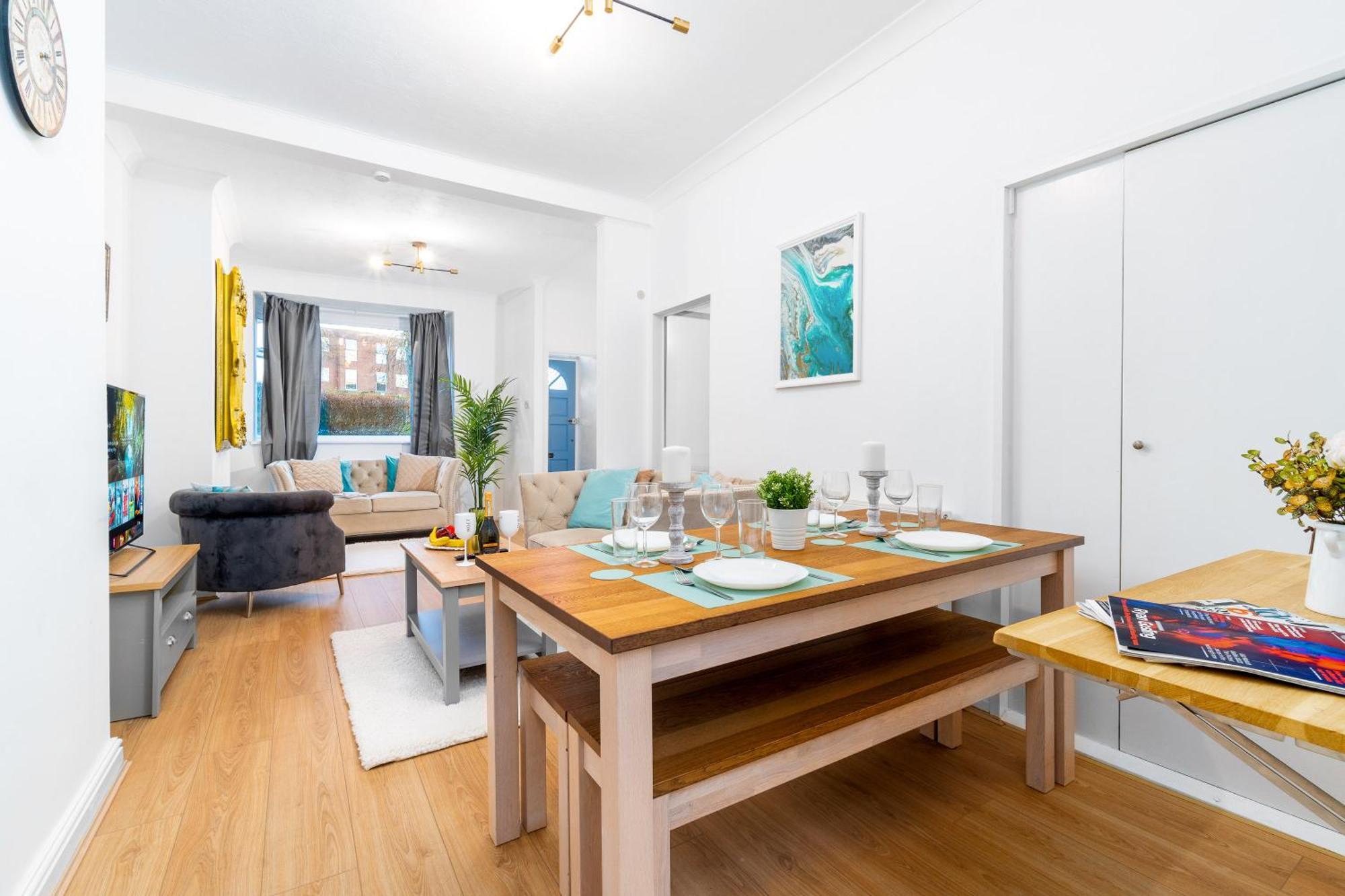 Luxury 3 Bedroom House - Harborne - Parking - Garden - Wifi & Netflix 122G Birmingham Exteriör bild